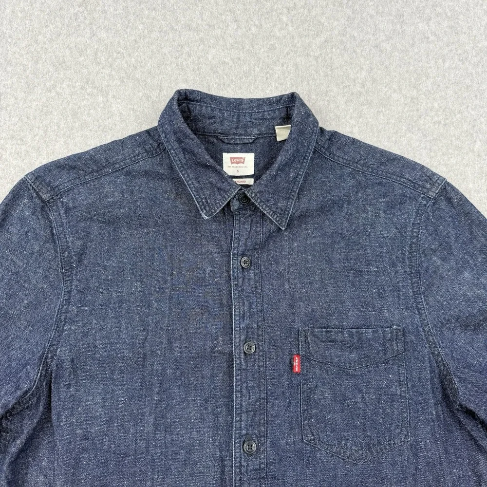 Levis Shirt Mens Small Blue Denim‎ Hemp Blend Button Up Short Sleeve Casual